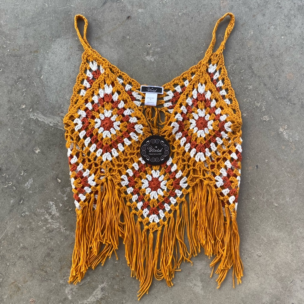 VIVID Crochet Top BRAND NEW! Size M
